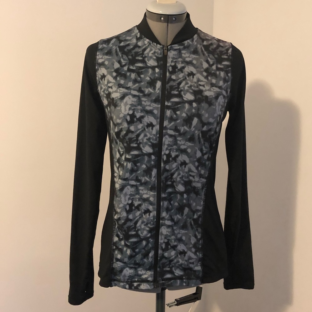Everlast performance running jacket size small